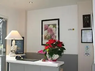 ホテル Vieille Tour ルーアン