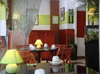 Vieille Tour 2* Rouen